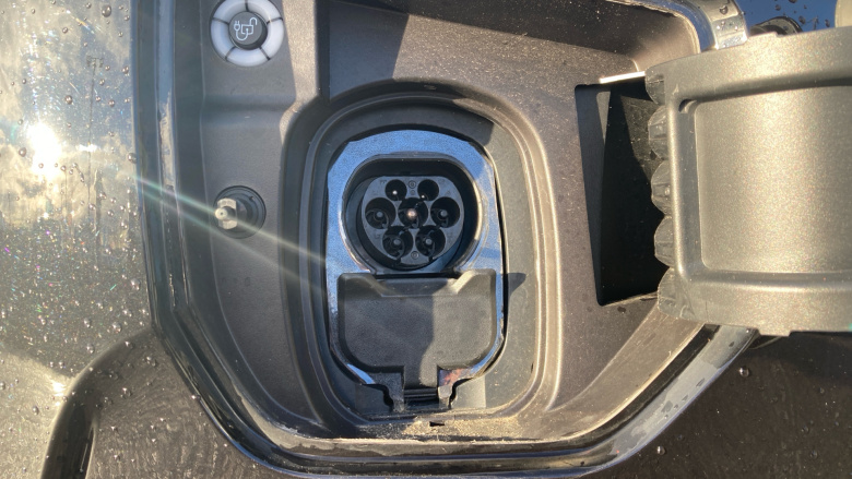 Ford Transit Custom E-320 L1 Rwd 100kW 65kWh H1 Van Limited Auto